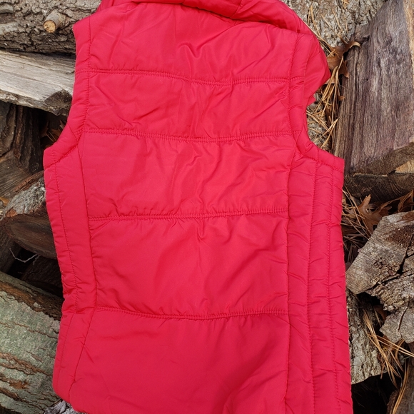 Love Tree ladies red flag fur quilted vest size s - Picture 3 of 6